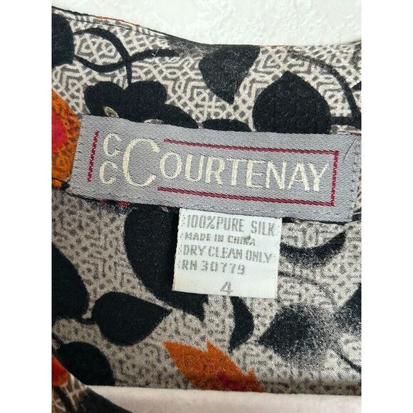 Vintage CCCourtnay Womans 4 button up blouse Dark Cottagecore Bohemian Whimsy - Picture 3 of 6